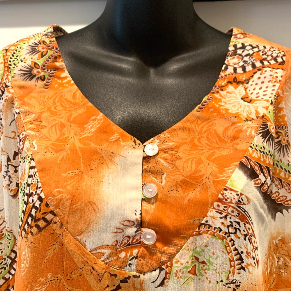 NorthStyle Orange and Cream Paisley sheer 3/4 sleeve Tunic top, plus size 2X - Picture 2 of 5